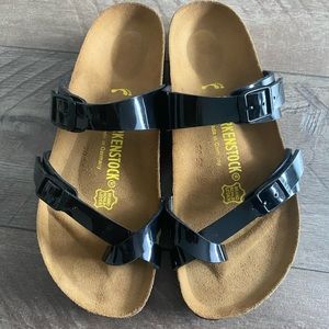 brand new mayari black birkenstock’s